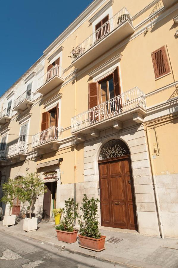In Rada Panzió Trani Kültér fotó